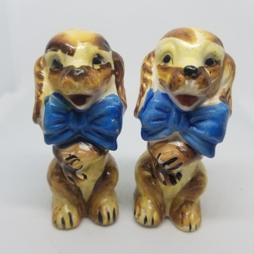 Vintage Salt & Pepper Shakers Happy Dogs W/Bowties